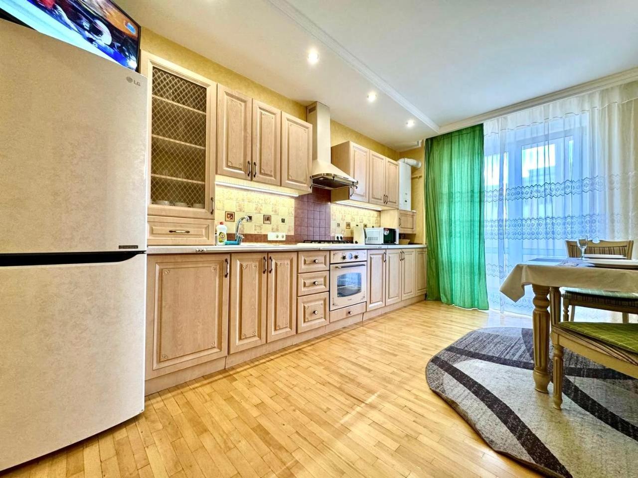 Apartpoltava Вишукані Просторі Апартаменти, Аграрний Університет, Звітна Документація 外观 照片
