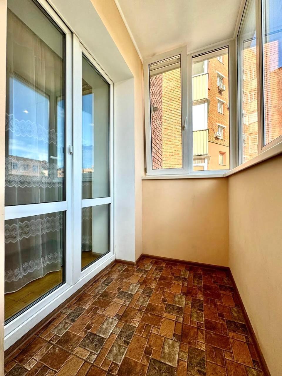 Apartpoltava Вишукані Просторі Апартаменти, Аграрний Університет, Звітна Документація 外观 照片